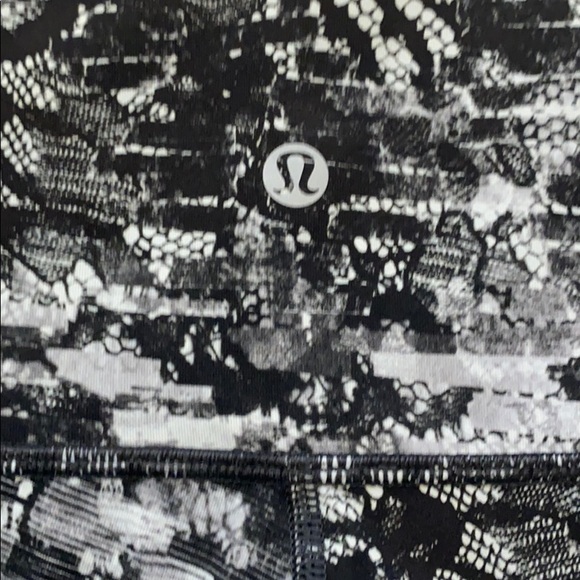 Lululemon Wunder Under 7/8 - Picture 9 of 9